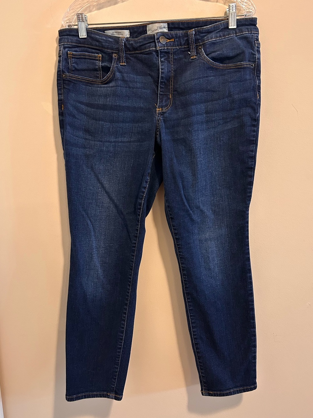 Universal Thread Dark Blue Mid-Rise Skinny Jeans